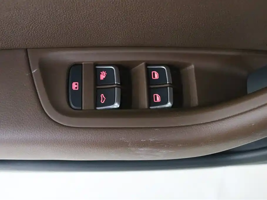 Audi A6L 2016 30 FSI Technology фото 18