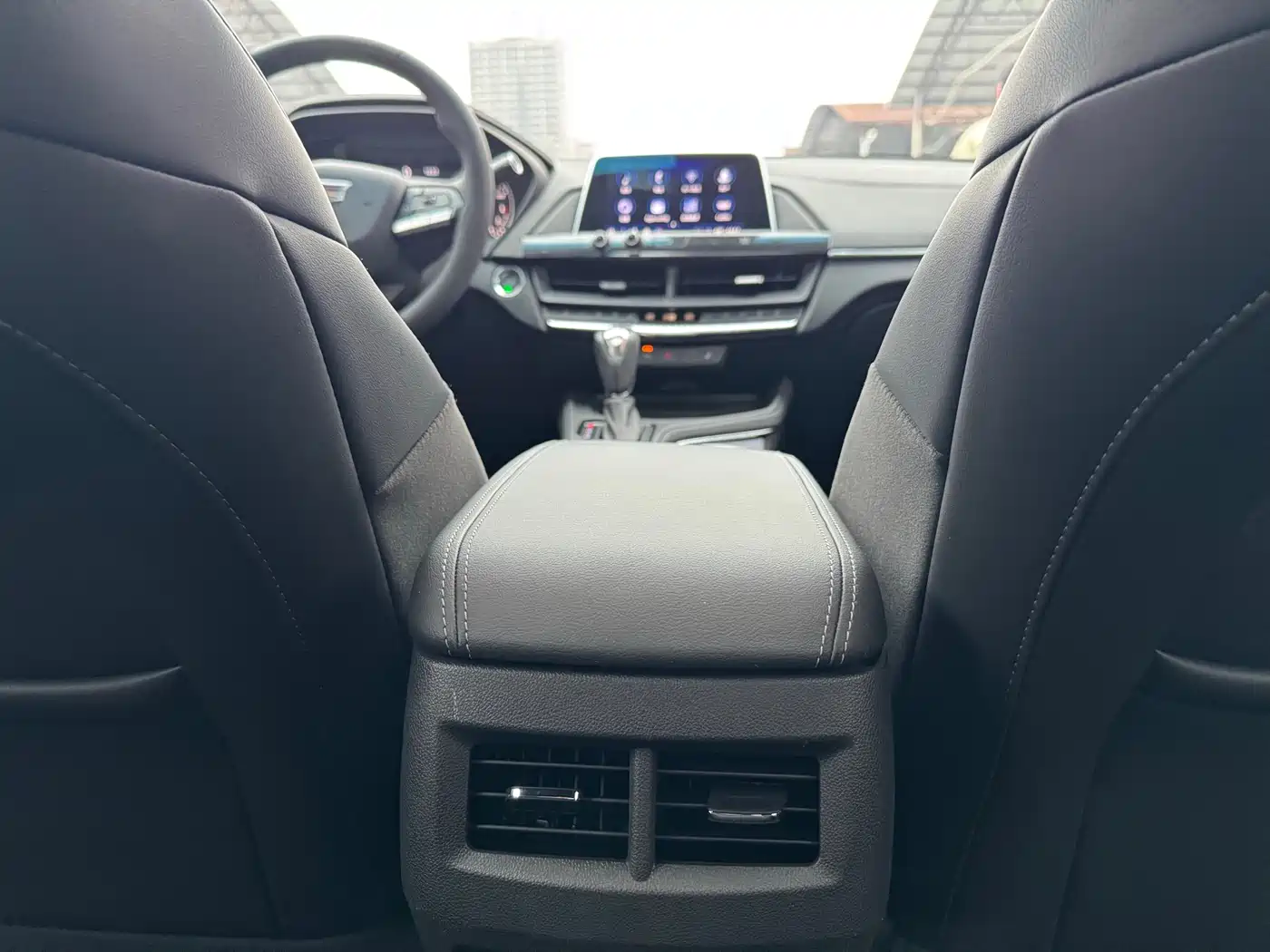 Cadillac CT4 2021 28T Luxury Model фото 17