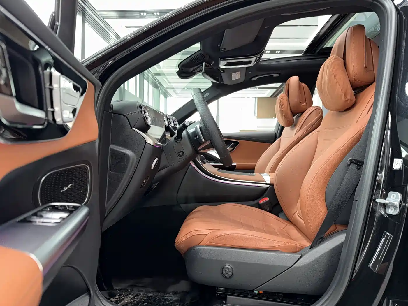 MERCEDES-BENZ GLC