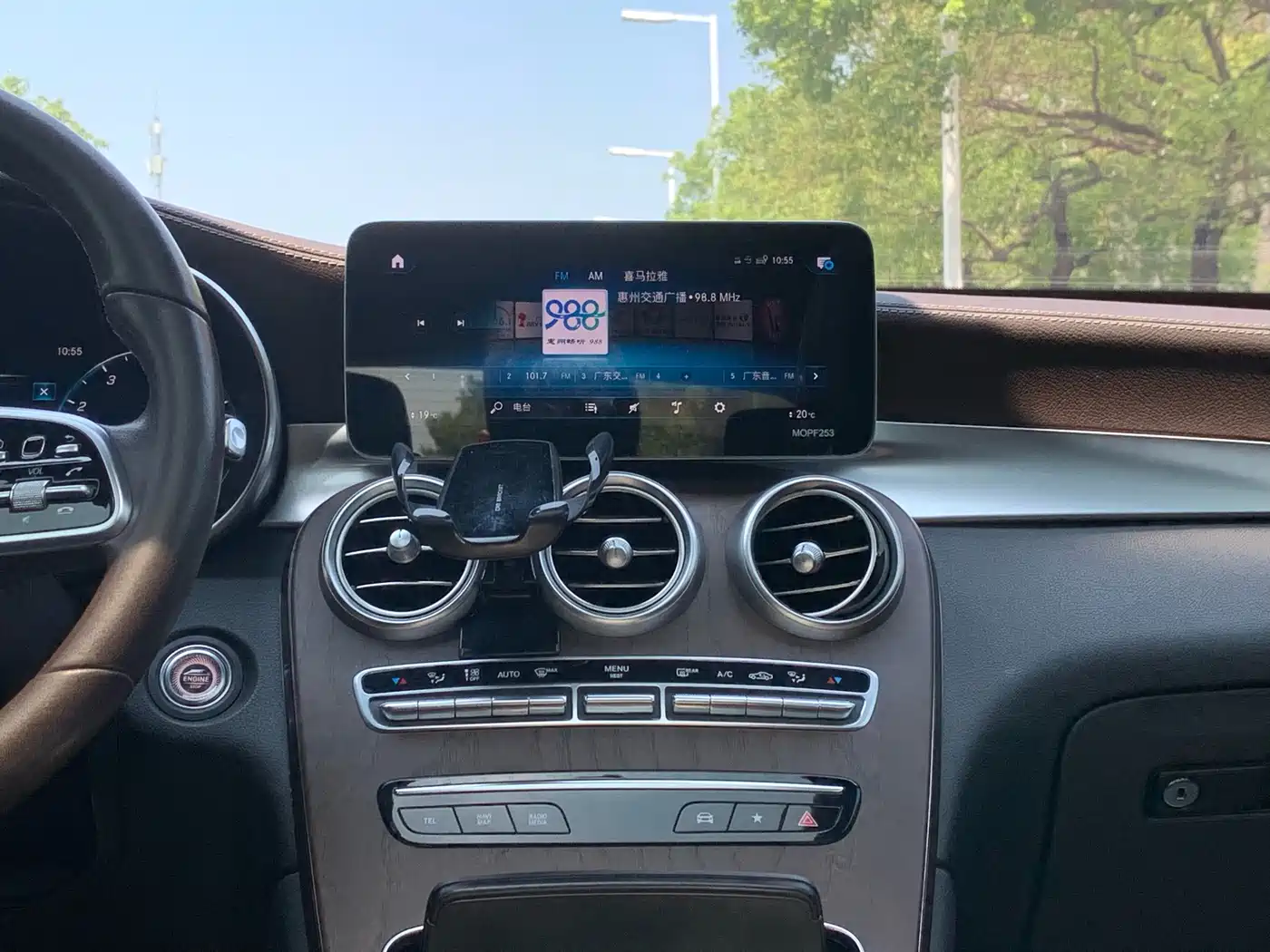 Mercedes-Benz GLC 2020 Facelift GLC 300 L 4MATIC Dynamic фото 19