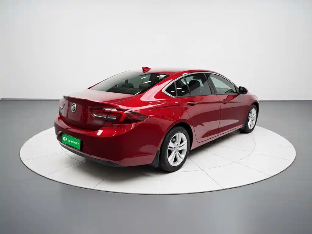 Photo 6 - Buick Regal