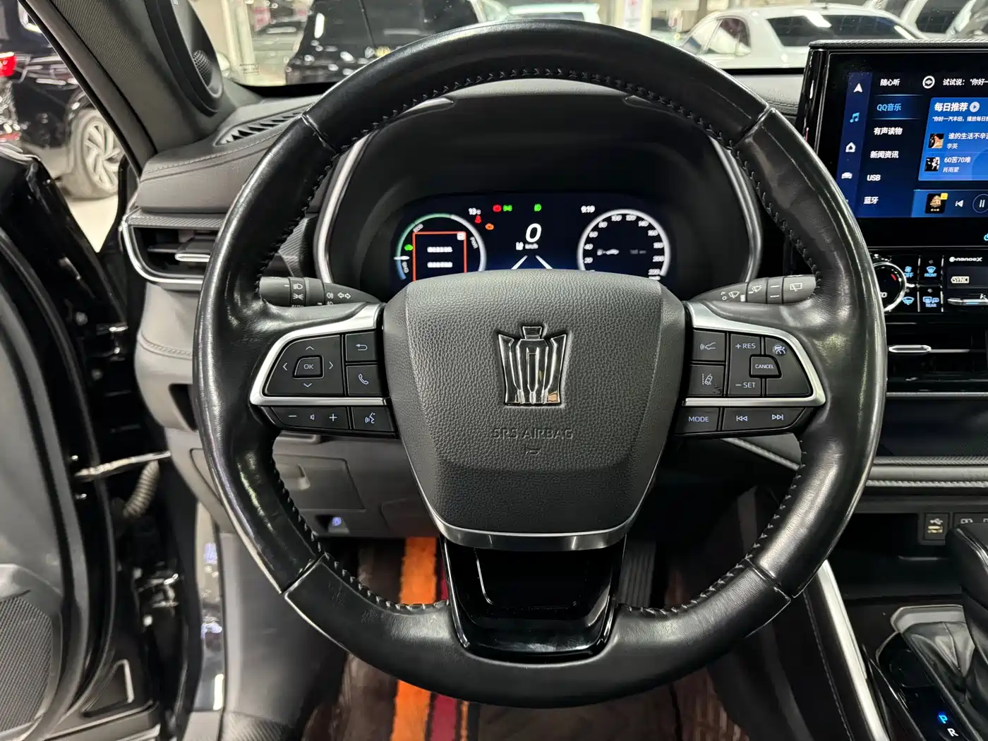 Toyota Crown Kluger 2021 2.5L HEV AWD Flagship Edition фото 12
