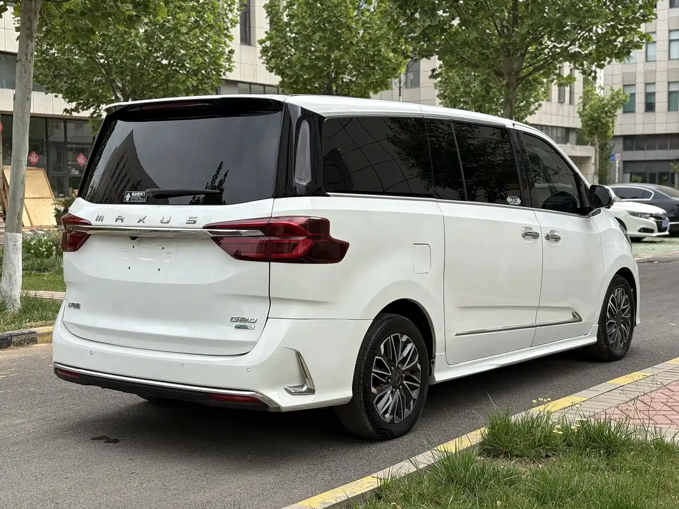 SAIC Maxus Maxus G20 2021 PLUS 2.0T Gasoline Automatic Intelligent Premium Edition фото 4