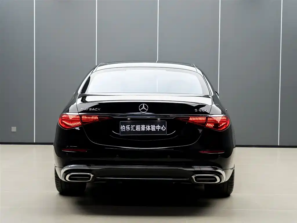 MERCEDES-BENZ MAYBACH S-CLASS