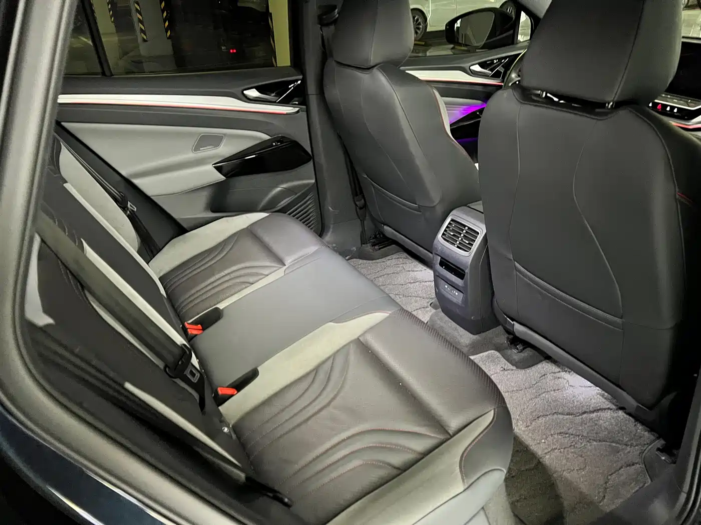 VOLKSWAGEN ID.4 CROZZ