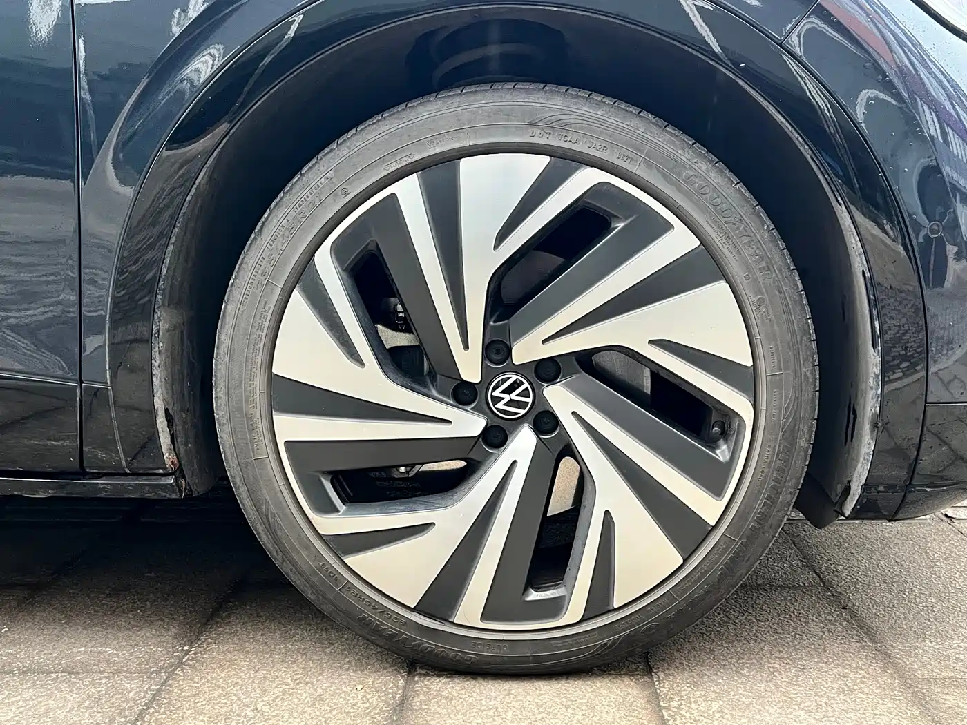 VOLKSWAGEN ID.4 CROZZ