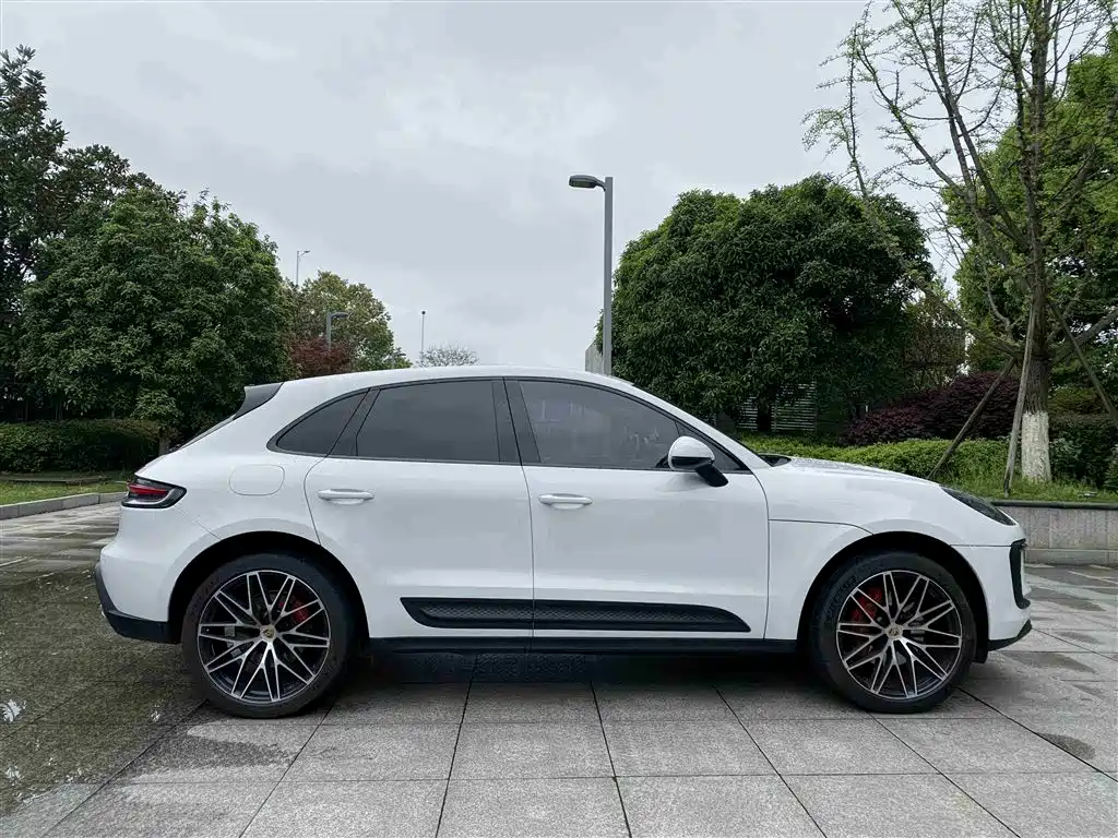 Porsche Macan 2022 Macan 2.0T фото 4