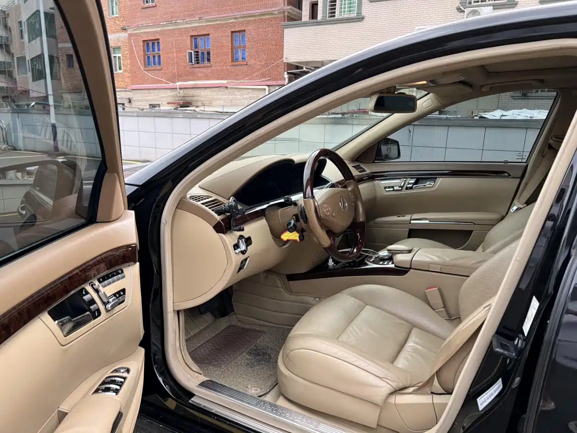 Mercedes-Benz S-Class 2012 S 350 L Grand Edition фото 8