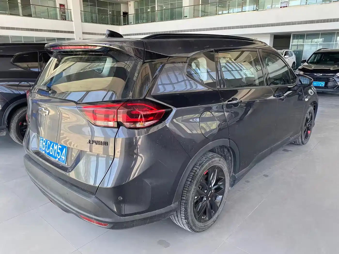 Chevrolet Volando 2022 2019 530T Auto Mickey Custom Edition (5+2 seater) China V
