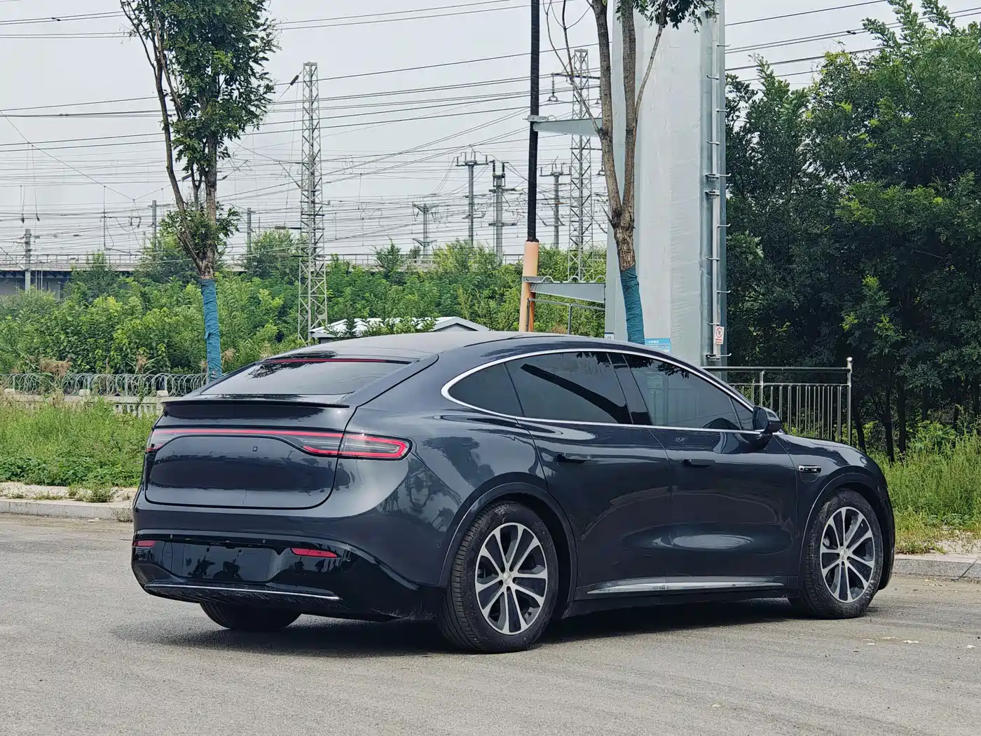 Zhijie Luxeed R7 2024 Pure Electric 667km Pro фото 6