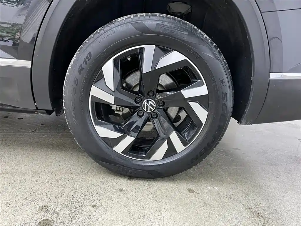 Volkswagen Teramont 2021 380TSI 4WD Premium Luxury Edition фото 33