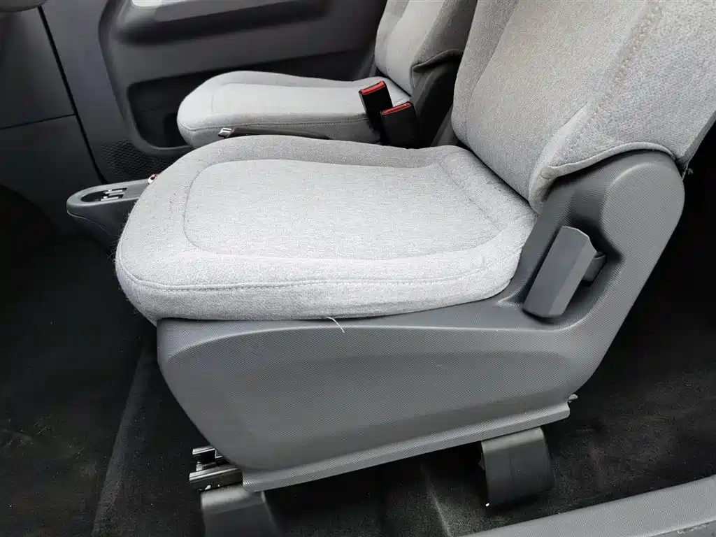 WULING AUTOMOBILE HONGGUANG MINIEV