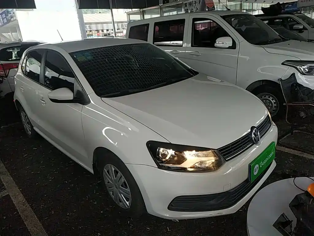 Volkswagen Polo 2018 1.5L Auto Safe Drive фото 4