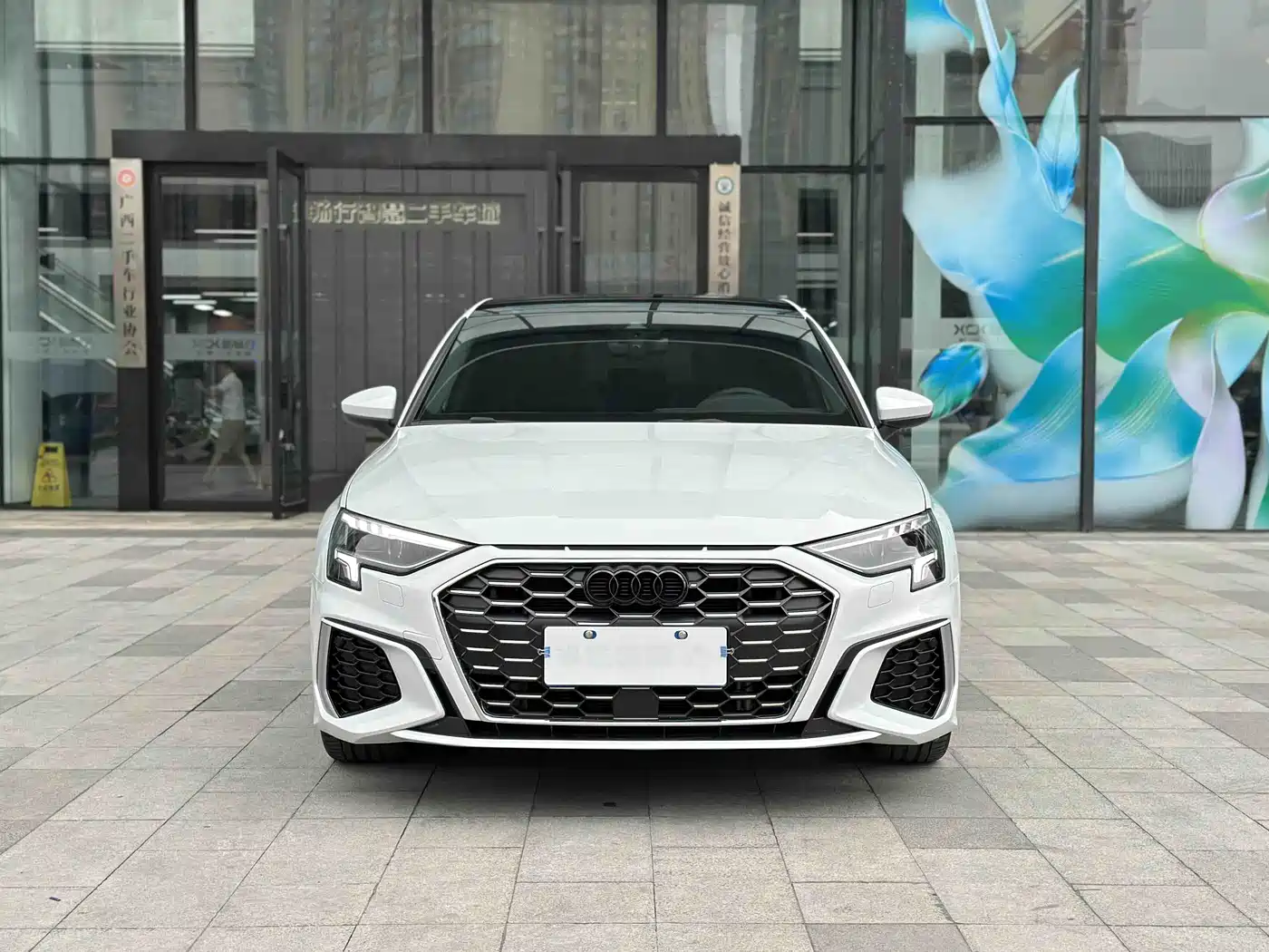 Audi A3 2023 Facelift Sportback 35 TFSI Fashion Sport фото 2