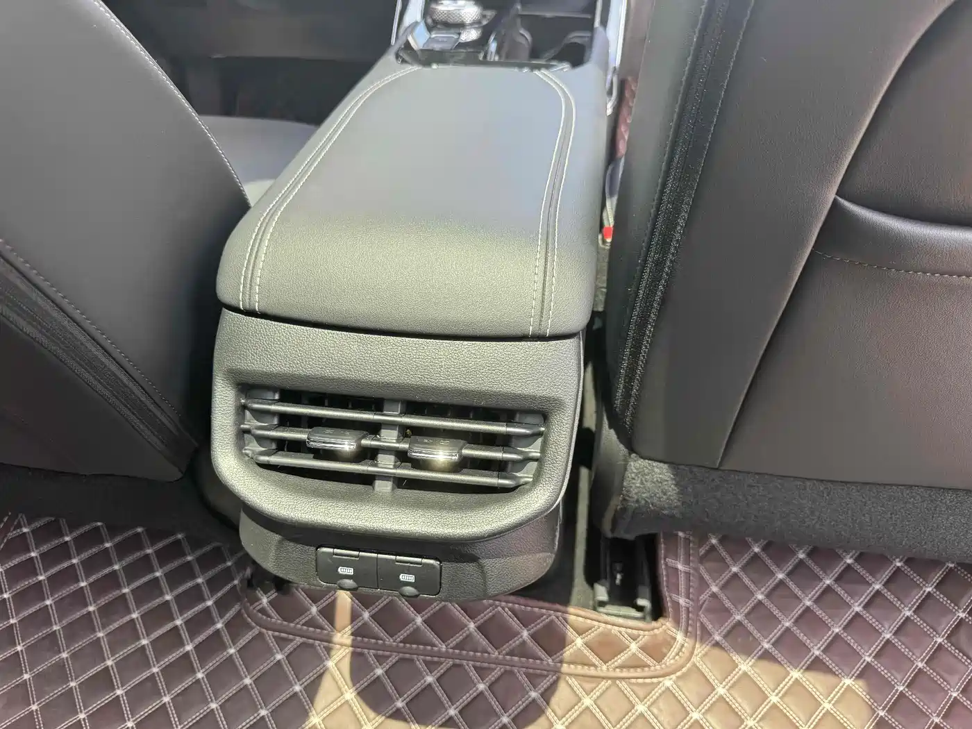 Haval H6 2021 3rd Generation 1.5T Automatic 2WD Supreme фото 12