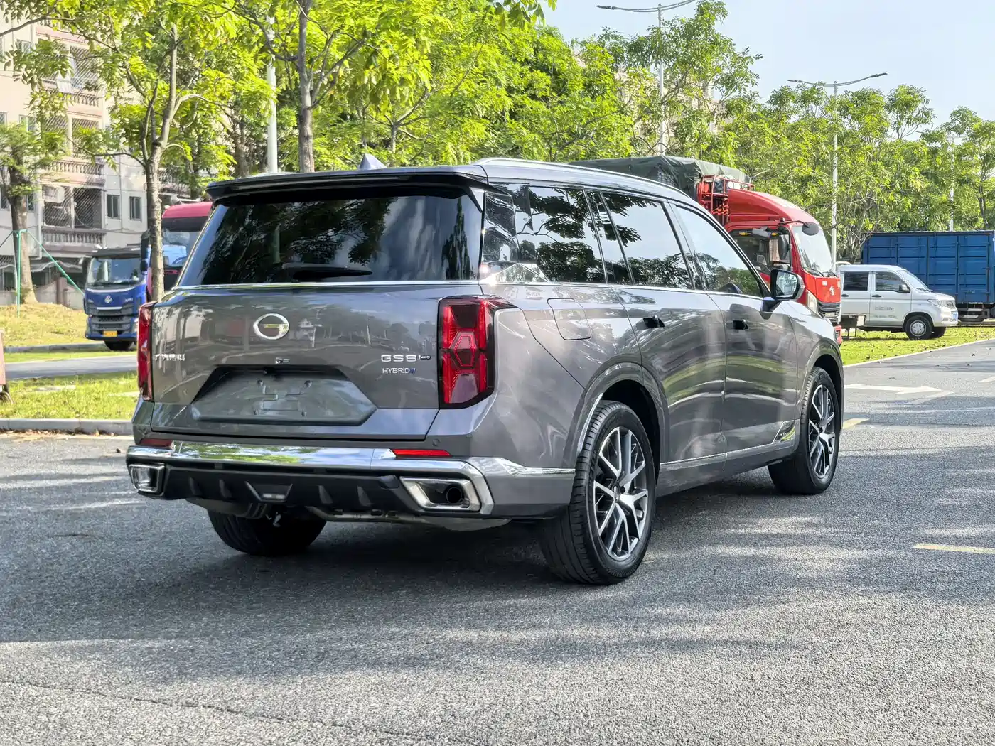 GAC Trumpchi Trumpchi GS8 2022 Hybrid Series 2.0TM 4WD Premium Edition (7-Seater) фото 7