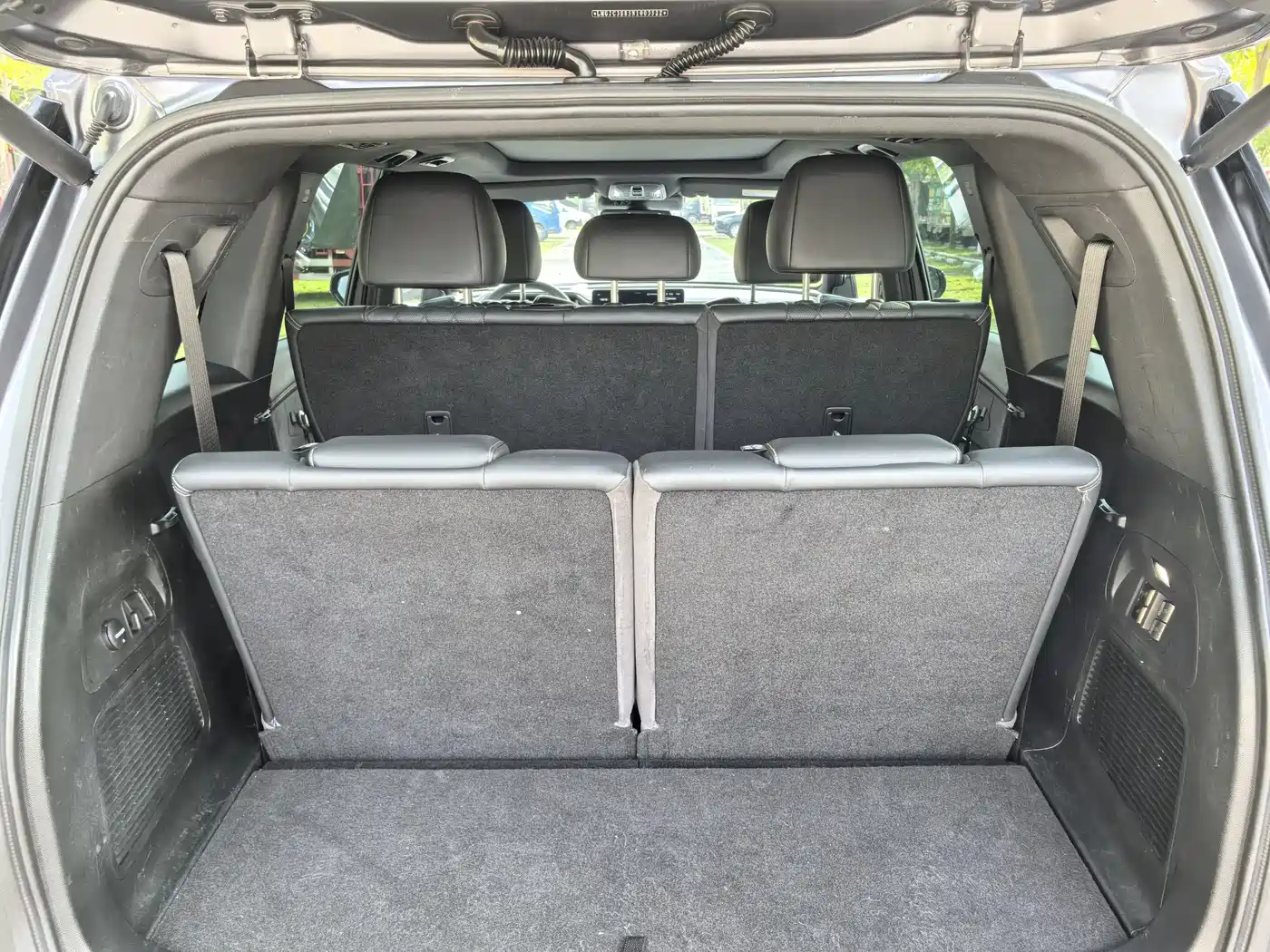 GAC Trumpchi Trumpchi GS8 2022 Hybrid Series 2.0TM 4WD Premium Edition (7-Seater) фото 14