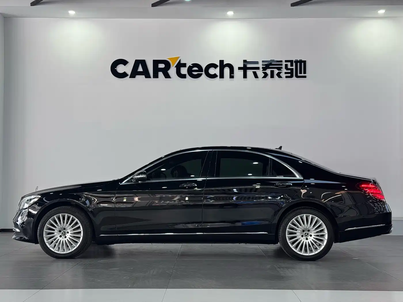 Mercedes-Benz S-Class 2019 S 320 L Ultimate Edition фото 4