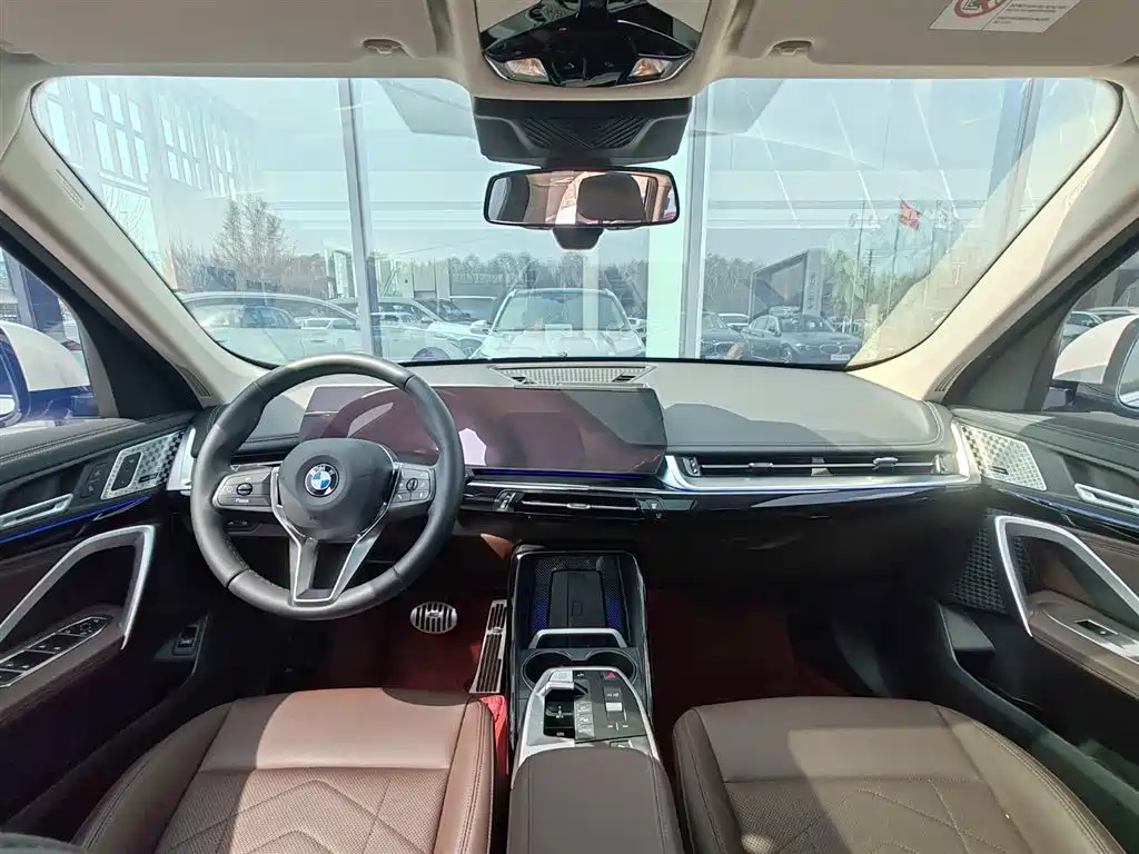 BMW X1 2025 sDrive25Li X Design Package фото 7