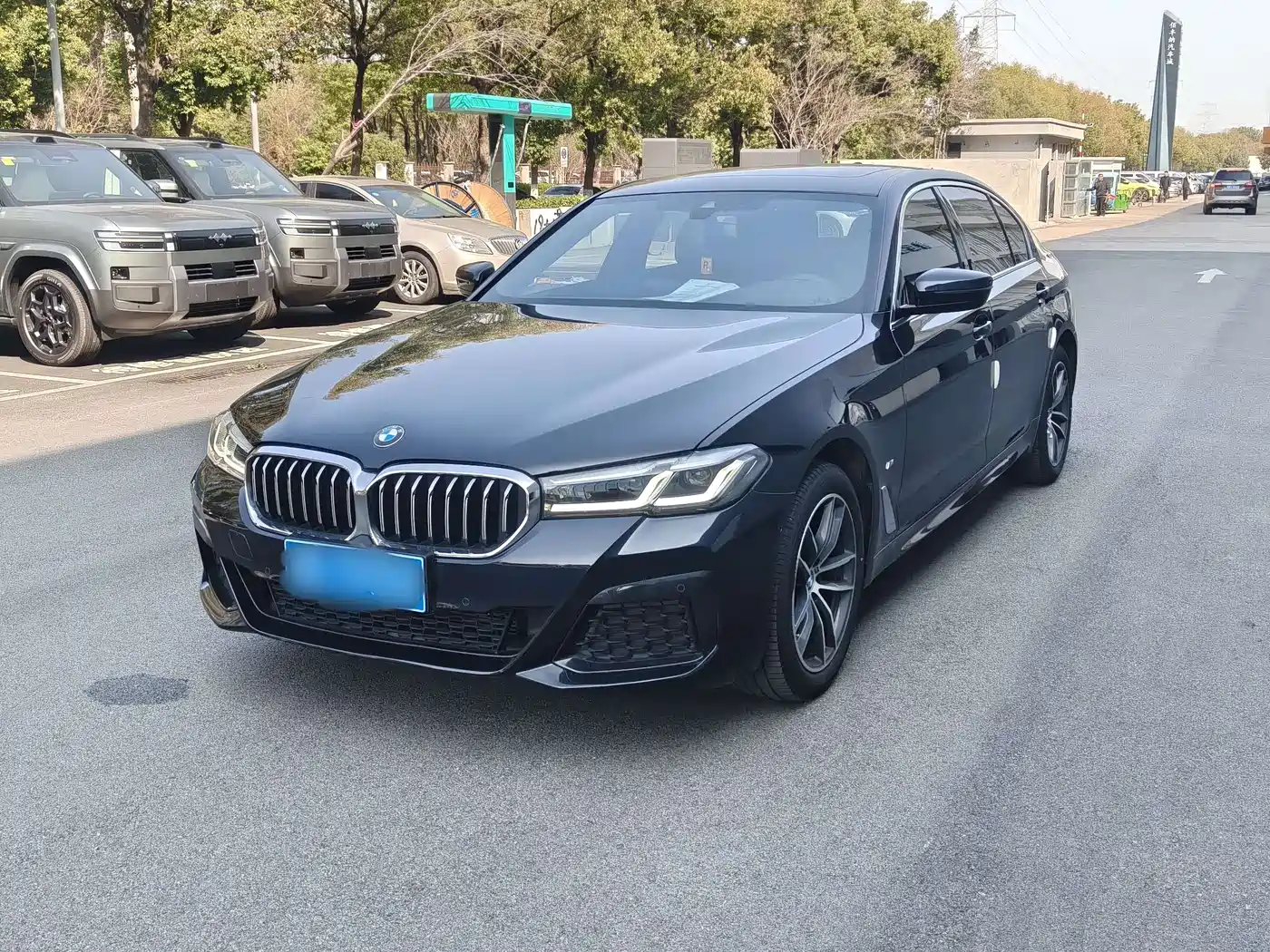 BMW 5 Series 2021 525Li M Sport Package