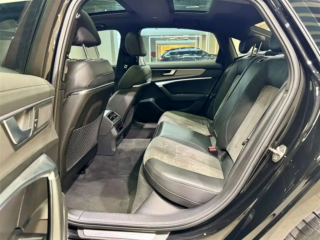 Audi A6L 2022 45 TFSI Premium Dynamic фото 20