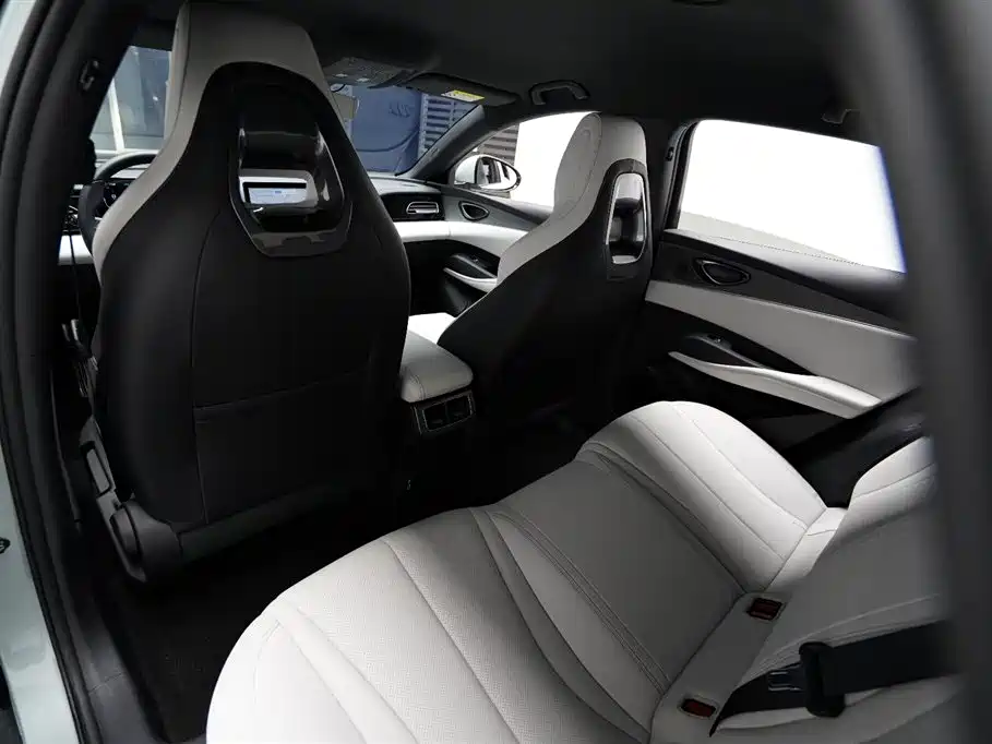 BYD SEAL 06 NEW ENERGY