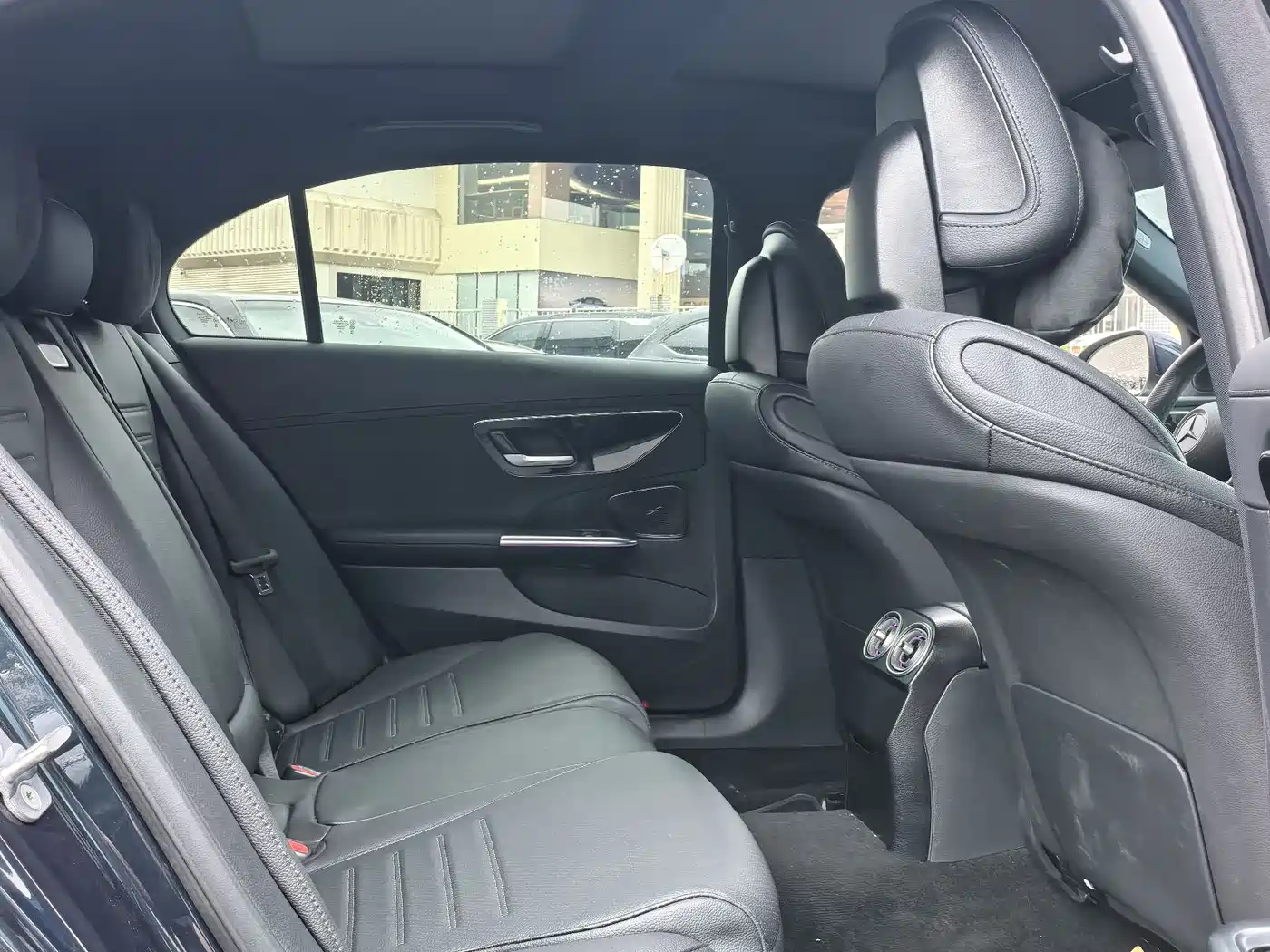 Mercedes-Benz C-Class 2025 C 260 L Sport Edition фото 12