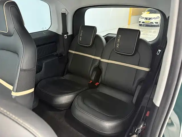 Baojun KiWi EV 2023 2022 Designer Lite NMC