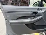 Фото 9 - Hyundai Sonata