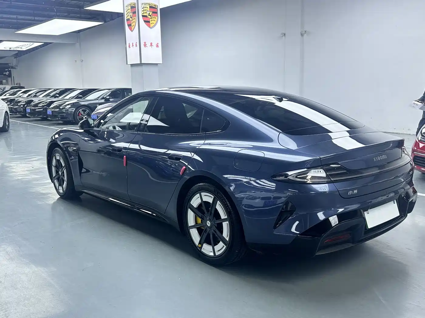 XIAOMI CAR XIAOMI SU7