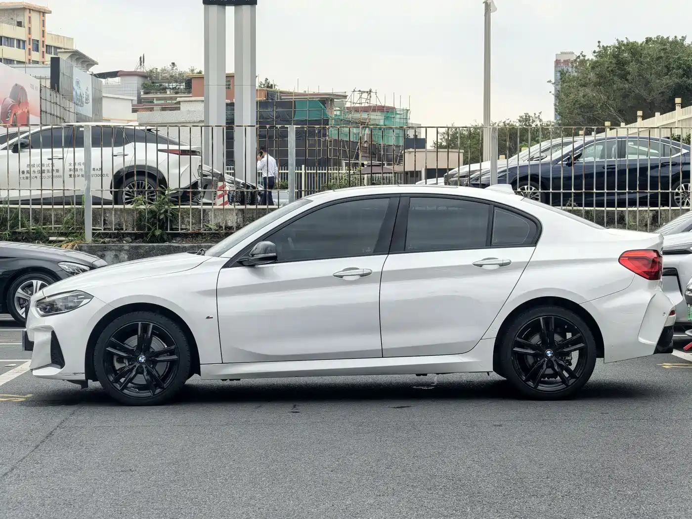 BMW 1 Series 2021 Facelift 125i M Sport Shadow Edition фото 9