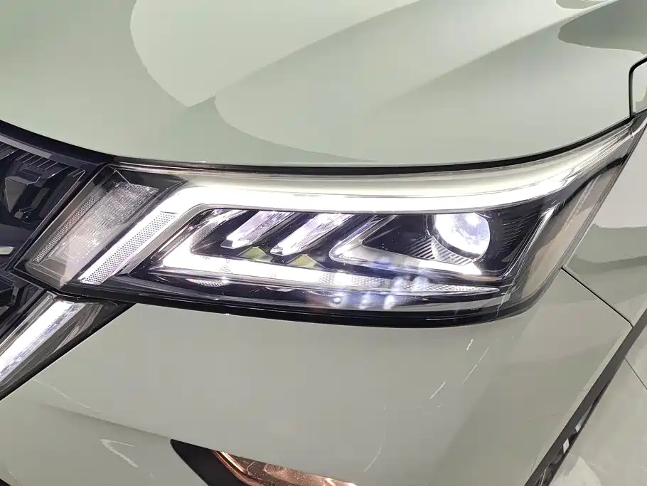 Wuling Motors Wuling Xingchen 2024 2022 2.0L DHT Electric Speed Edition