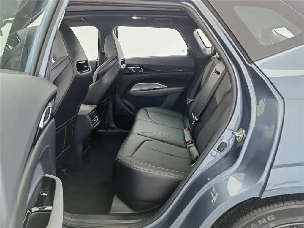 CHANGAN CHANGAN AUCHAN Z6