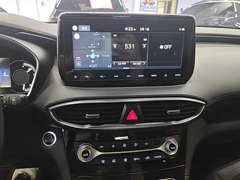 Hyundai Santa Fe 2019 380 TGDi TOP Auto 2WD Flagship Edition China VI фото 13