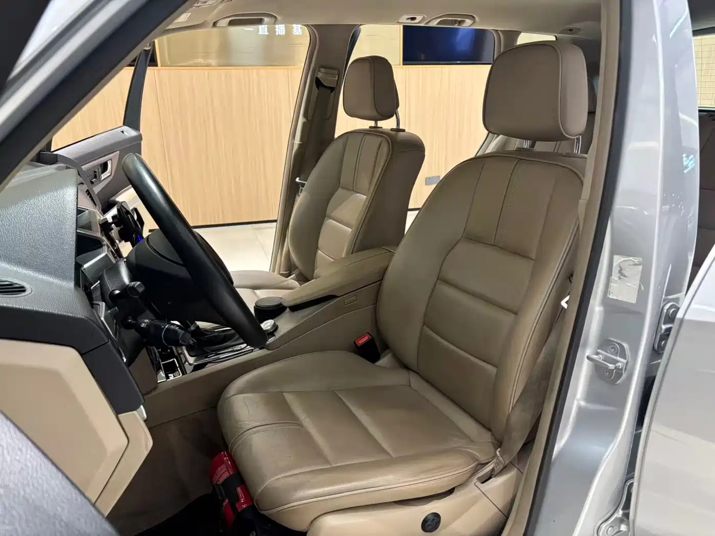 Mercedes-Benz GLK-Class (Import) 2010 GLK 300 4MATIC Fashion фото 8