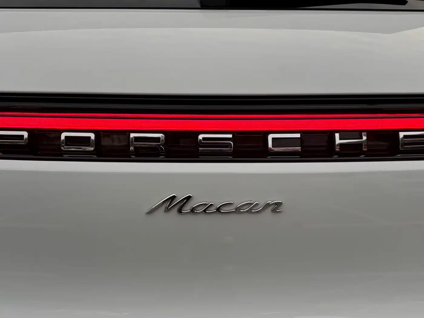 Porsche Macan 2023 Macan 2.0T фото 19