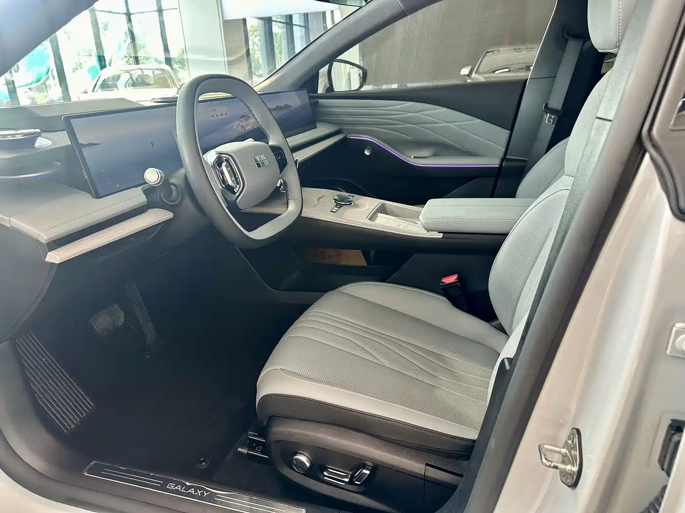 Geely Galaxy Galaxy E8 2024 2024 665km RWD Starship Voyager Edition