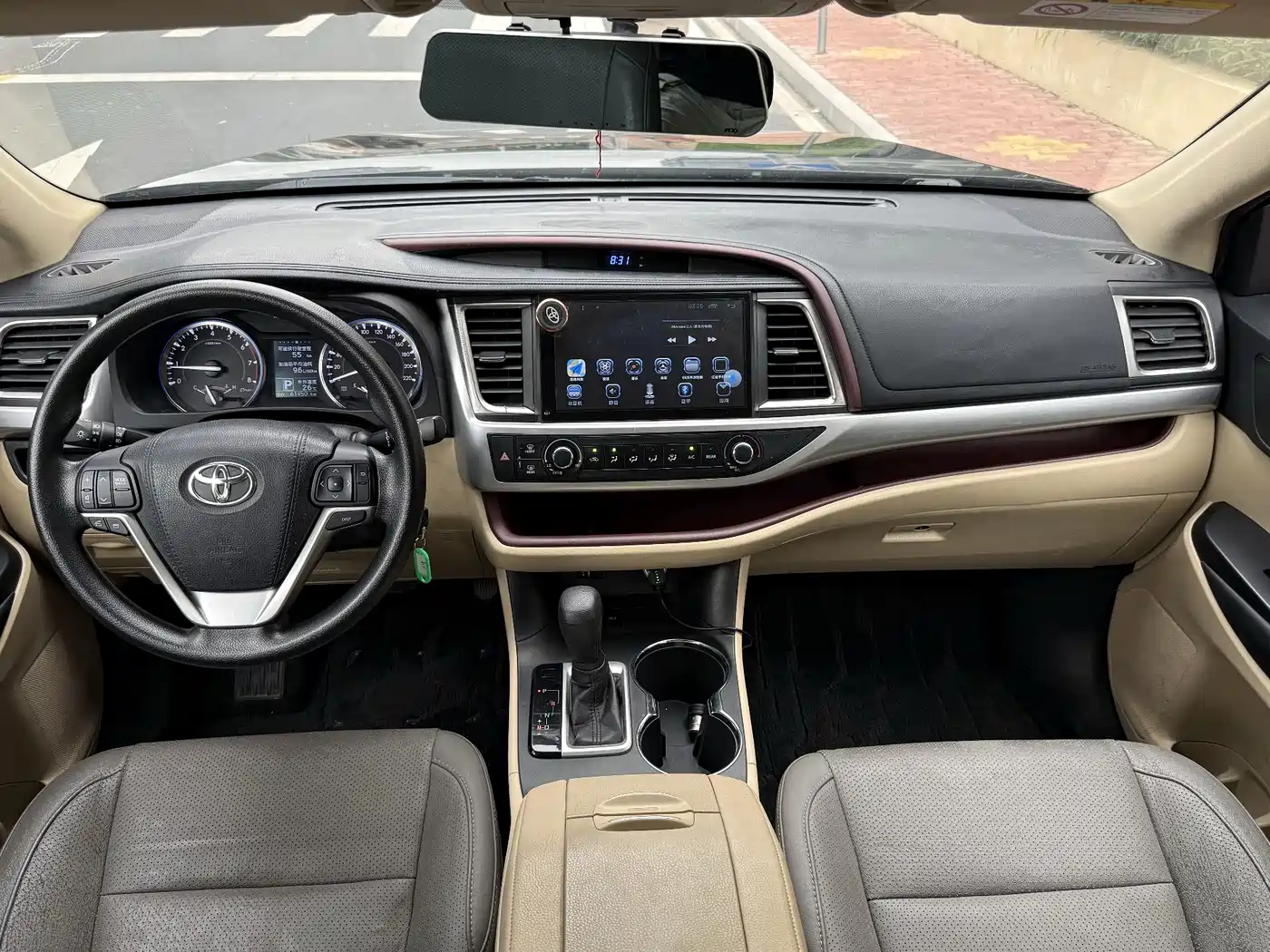 Toyota Highlander 2015 2.0T FWD Elite Edition 5-seater фото 8