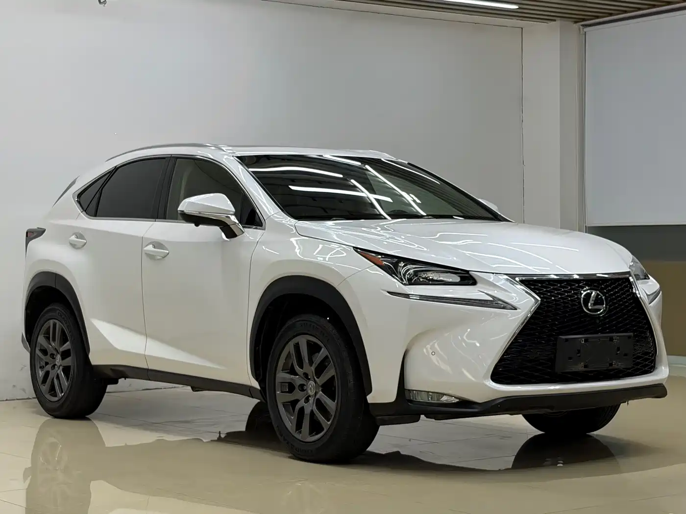 Lexus NX 2015 200t AWD F Sport