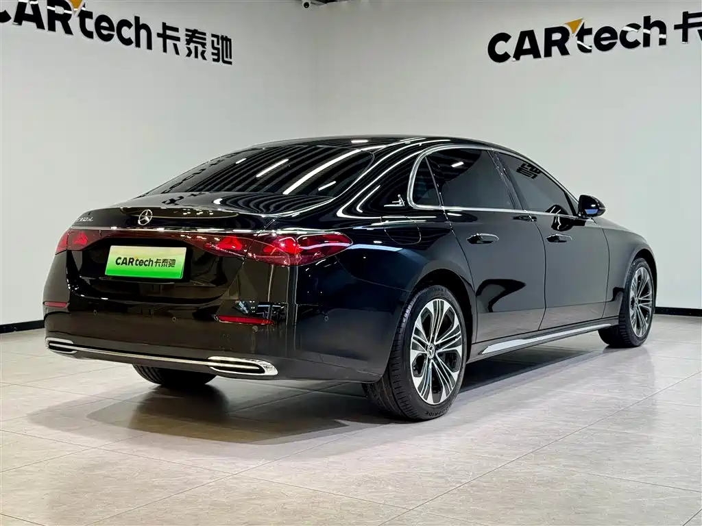 Mercedes-Benz E-Class New Energy 2024 E 350 e L Plug-in Hybrid Sedan фото 4