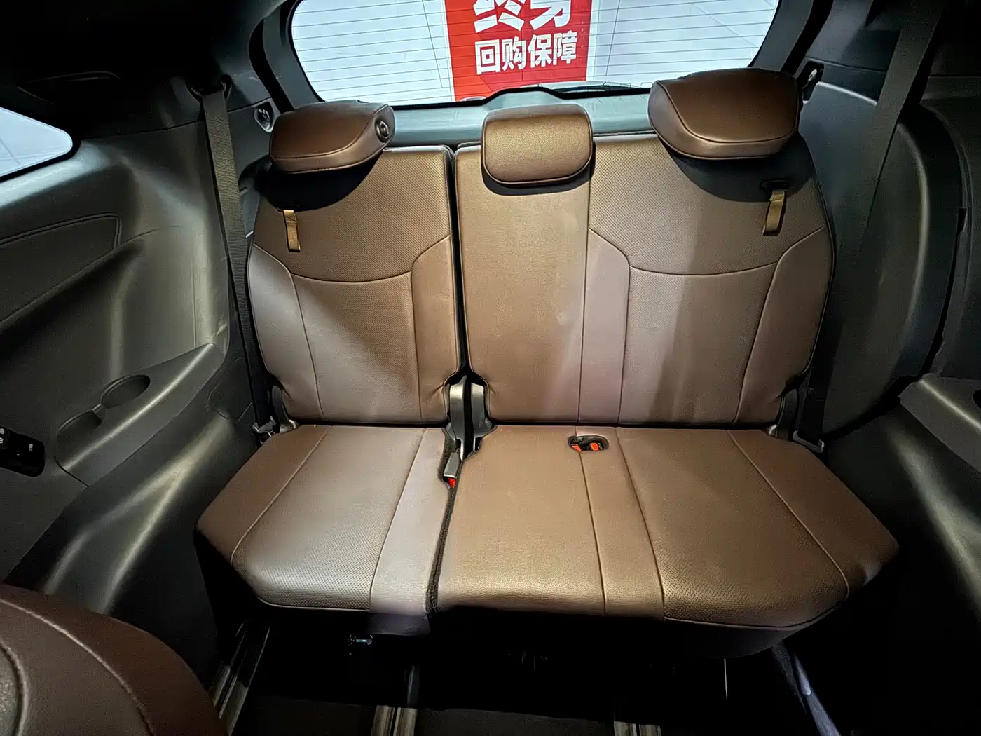 Toyota Granvia 2023 2.5L Hybrid Flagship VIP Edition фото 14