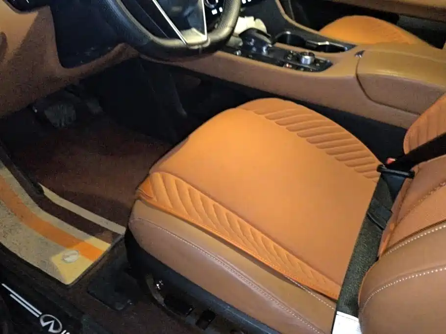 Фото 9 - Infiniti QX60