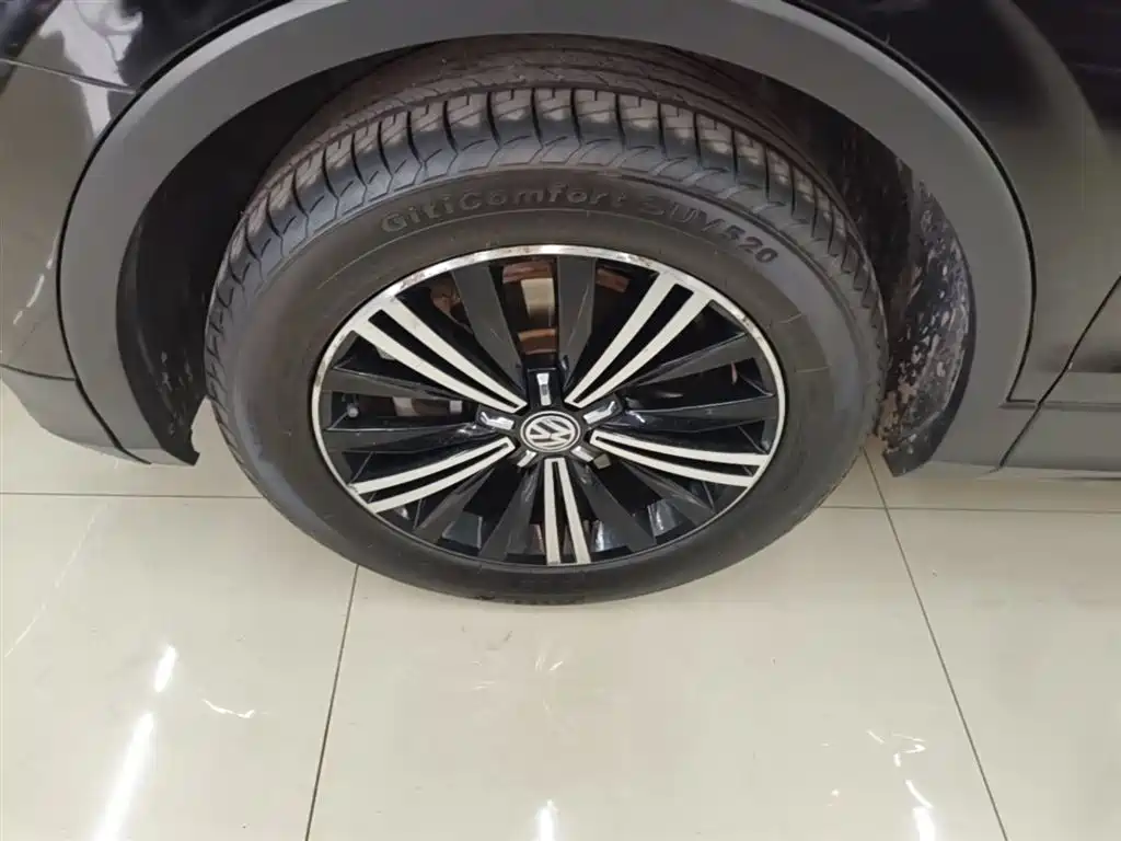 Volkswagen Tiguan L 2020 330TSI Auto 2WD Panorama Comfort China VI фото 23