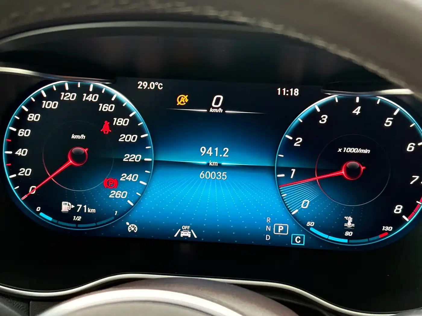 Mercedes-Benz GLC 2020 GLC 300 L 4MATIC Luxury фото 16