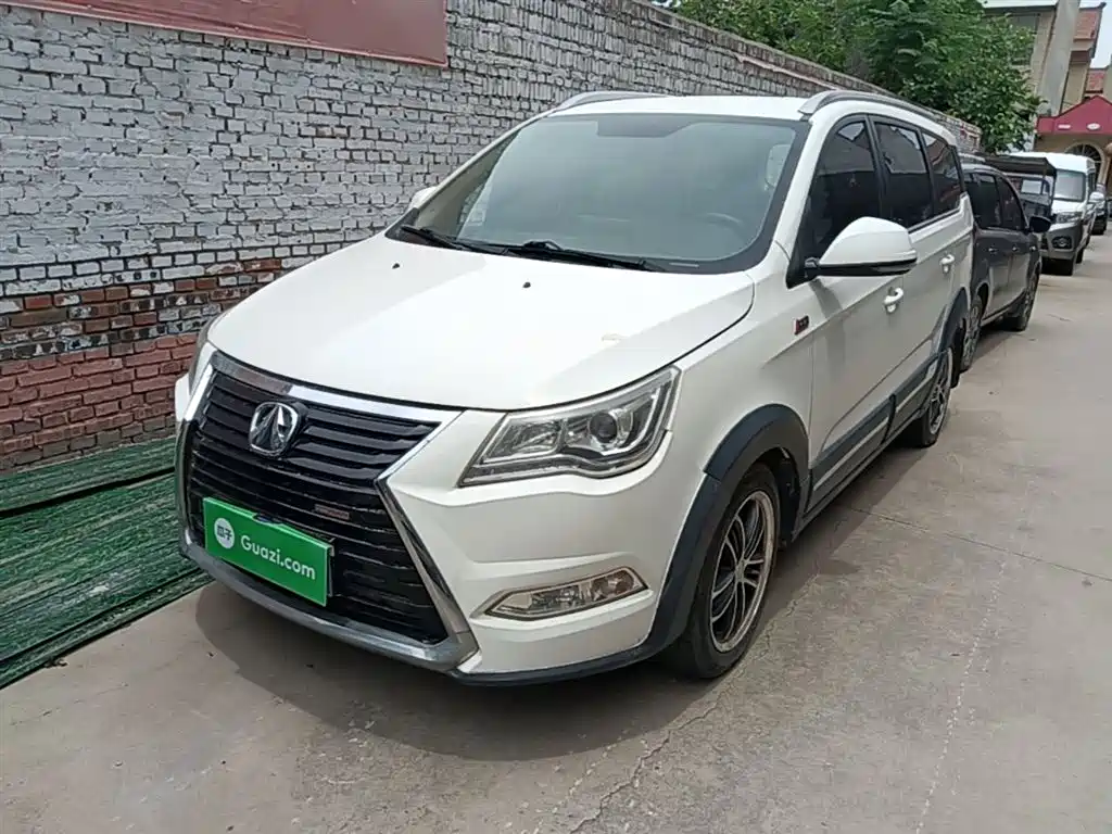 BAIC Weiwang BAW Weiwang M60 2019 2017 1.5T CVT King Edition