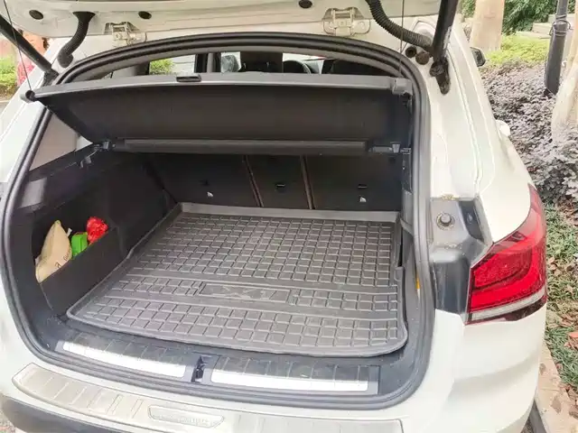 BMW X1 2020 sDrive20Li Premium Edition — фото 5
