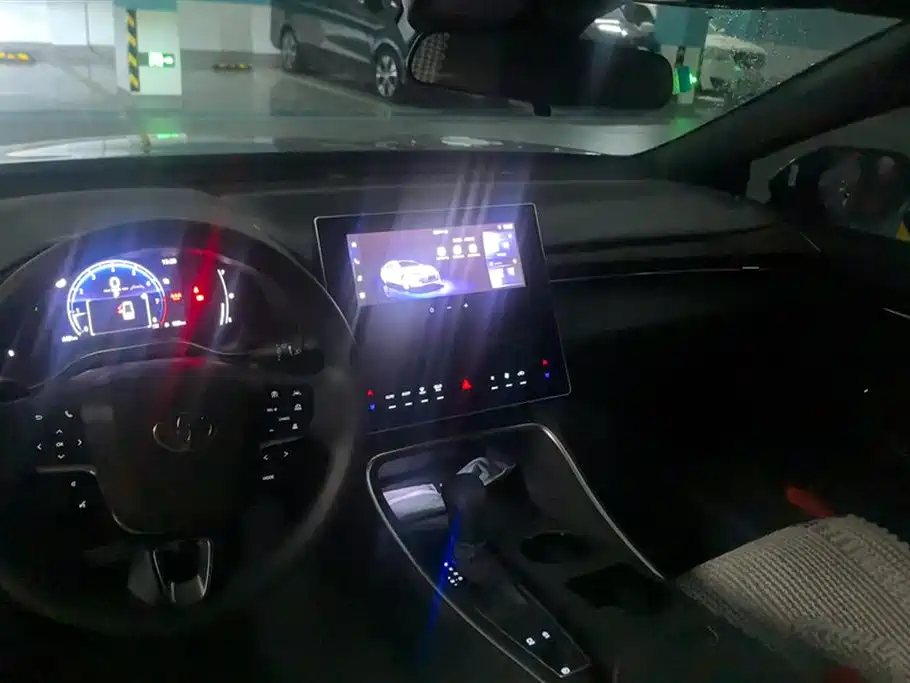 TOYOTA ASIAN DRAGON
