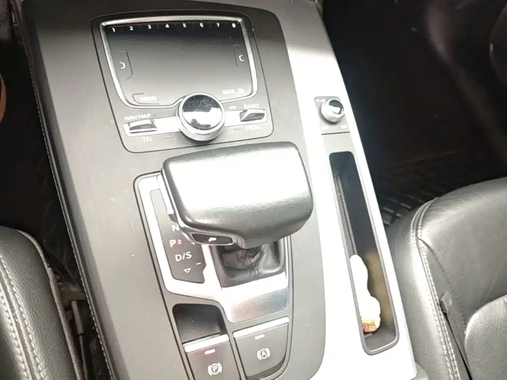 Photo 14 - Audi Q5L