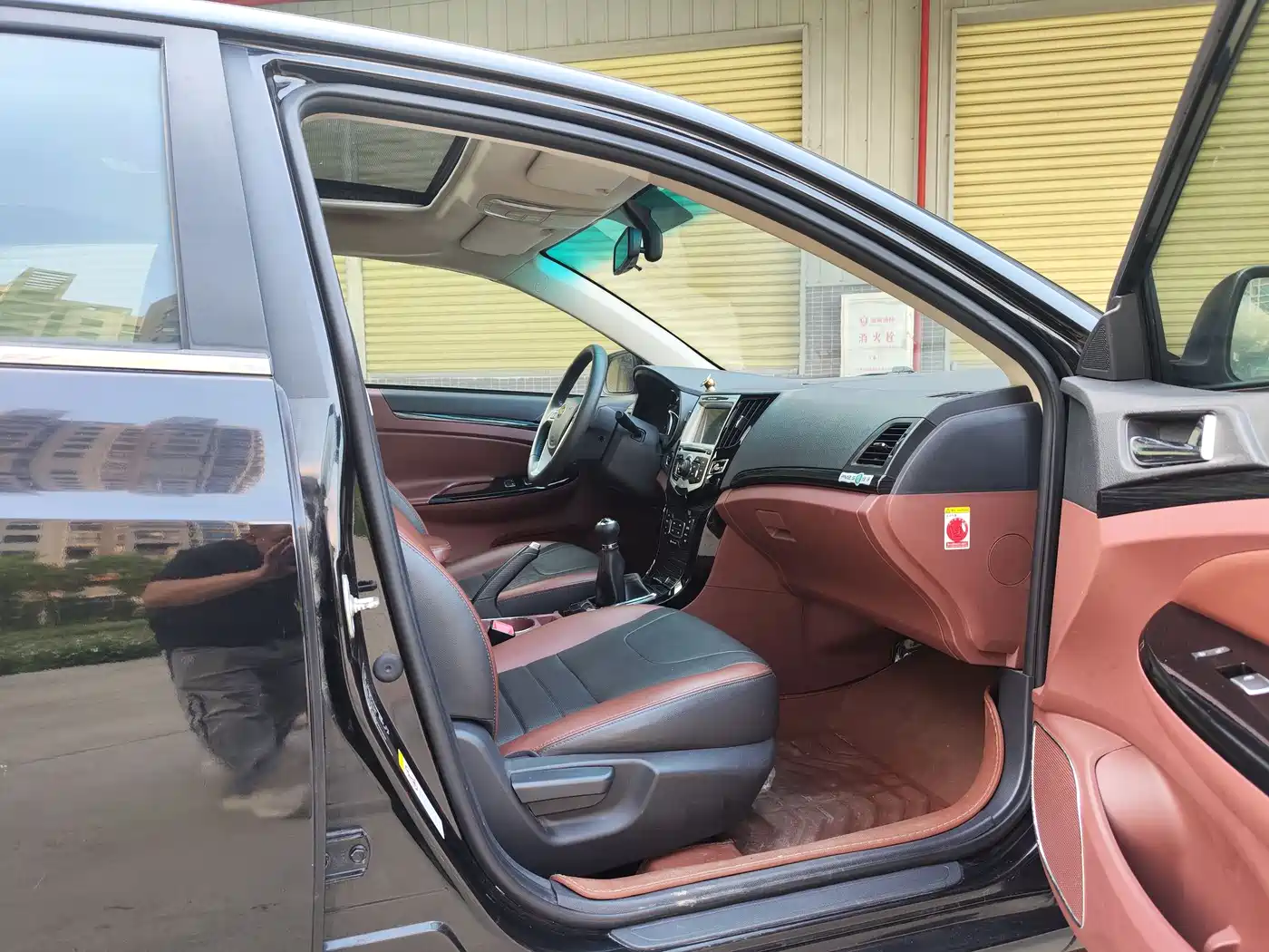 BYD Surui 2015 Facelift 1.5L Manual Luxury фото 12
