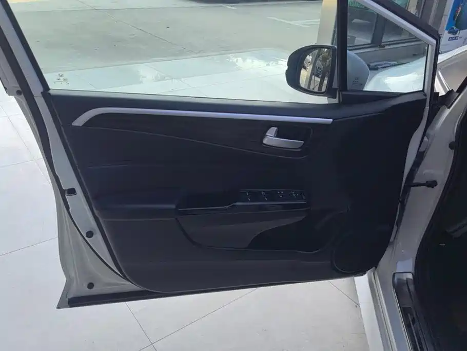 Honda Jade 2019 2017 210TURBO CVT Luxury Edition 5-seater